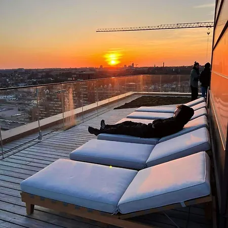 Luxury On 12th Floor - Breathtaking Ocean View Apartment *